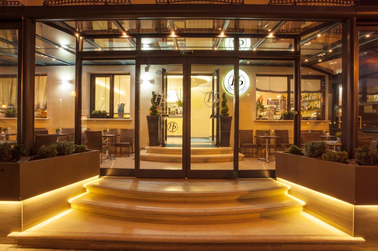 Hotel Philadelphia Cattolica Bagian luar foto